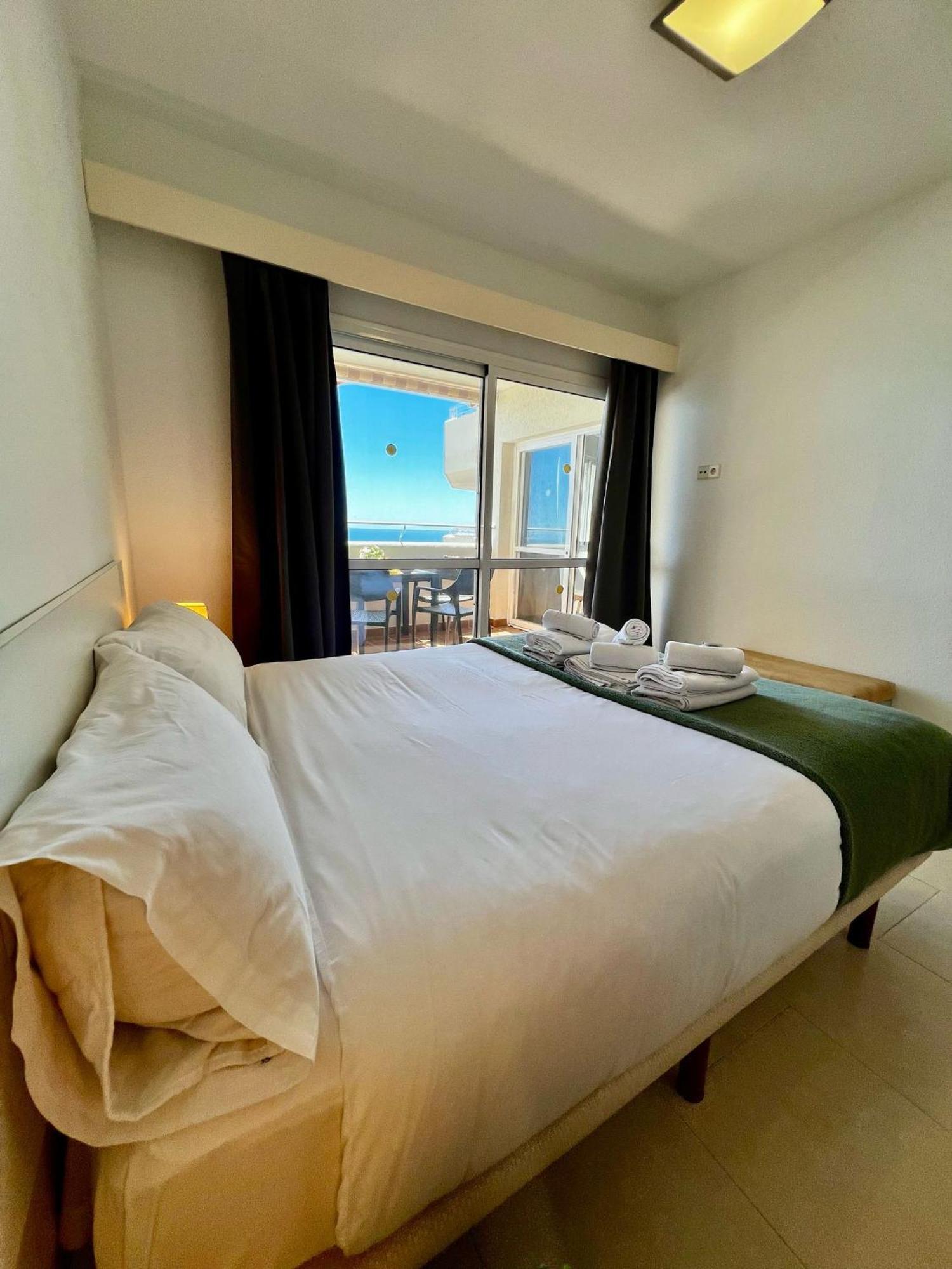 Frontal Sea View Apartment Benalbeach Benalmádena Exteriér fotografie